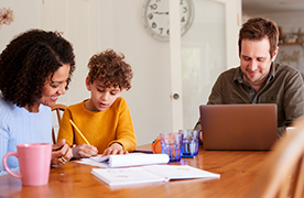 4 passos para se envolver mais nas atividades escolares dos filhos